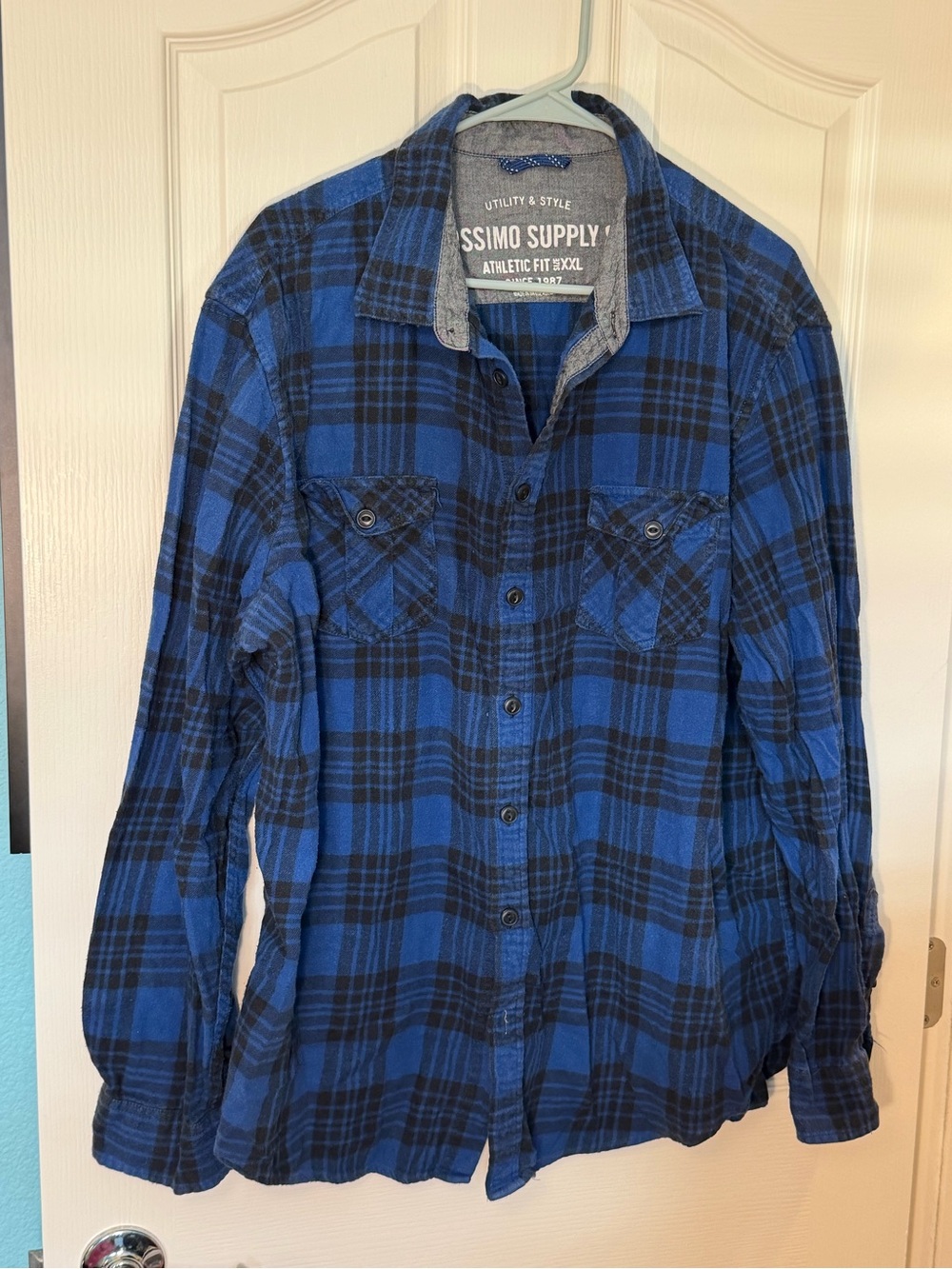 Mossimo Supply Co. Blue and Black Plaid Button-Down Flannel Shirt